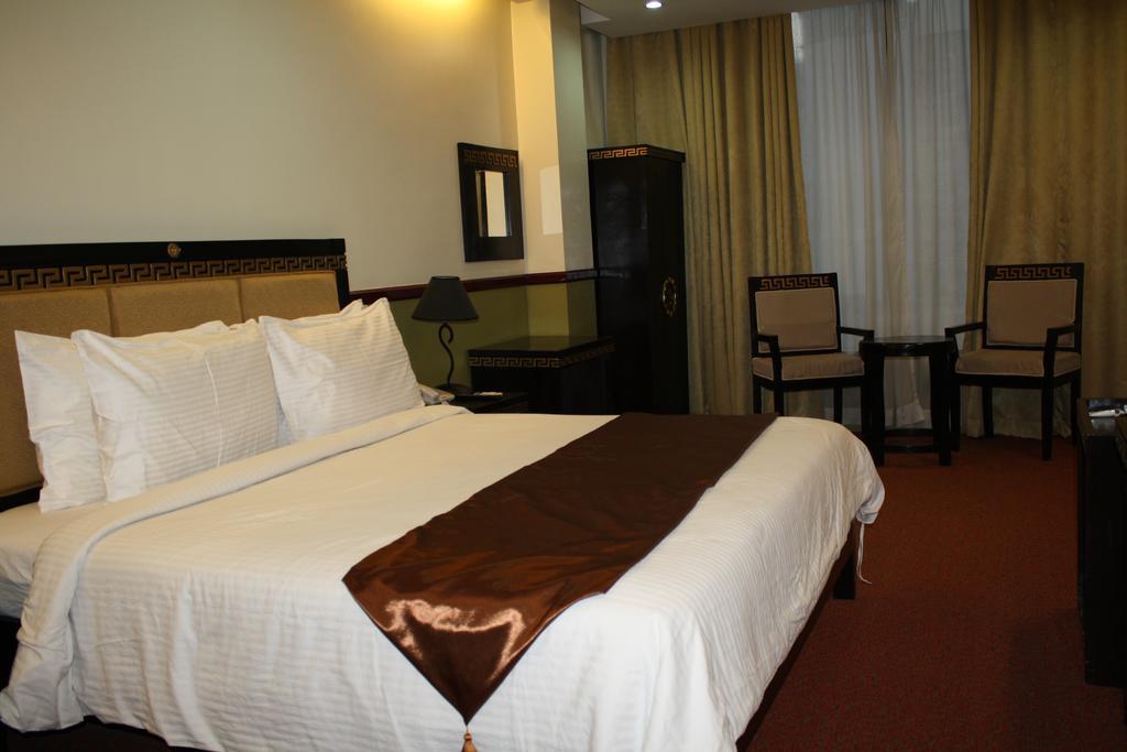 Manila Crown Palace Hotel מראה חיצוני תמונה