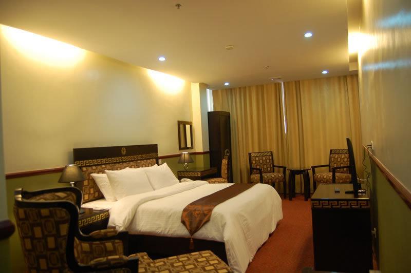 Manila Crown Palace Hotel מראה חיצוני תמונה