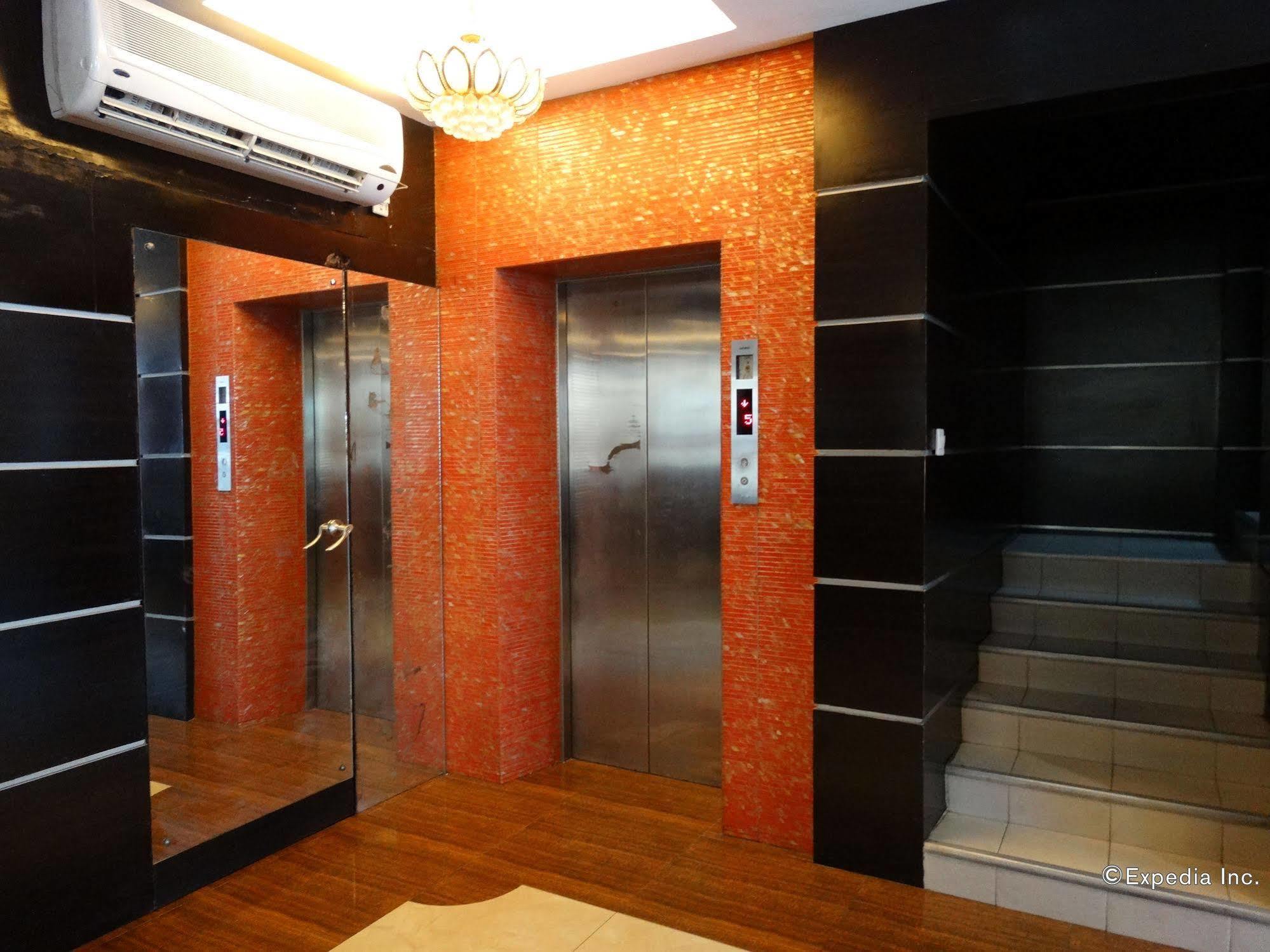 Manila Crown Palace Hotel מראה חיצוני תמונה