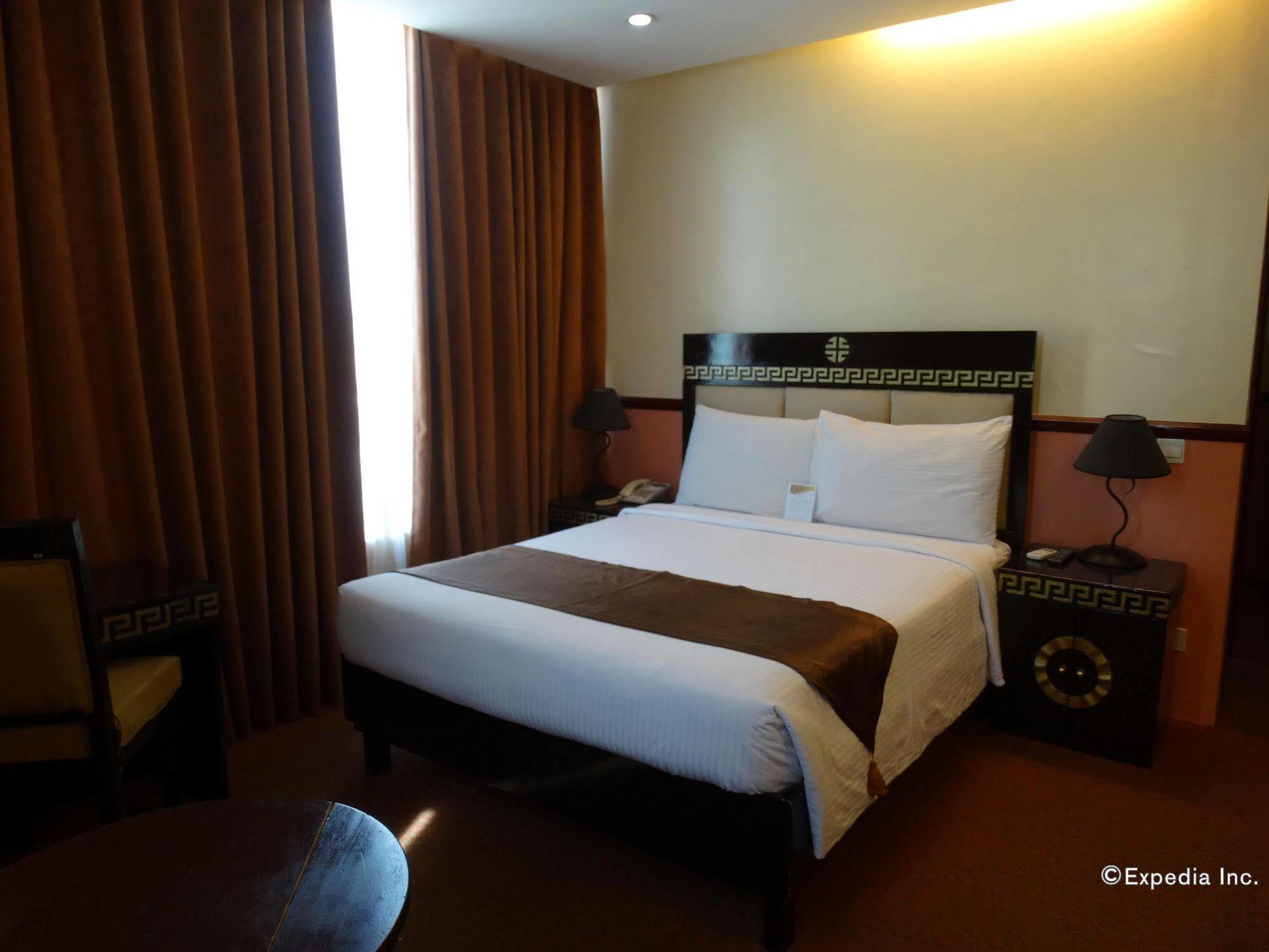 Manila Crown Palace Hotel מראה חיצוני תמונה