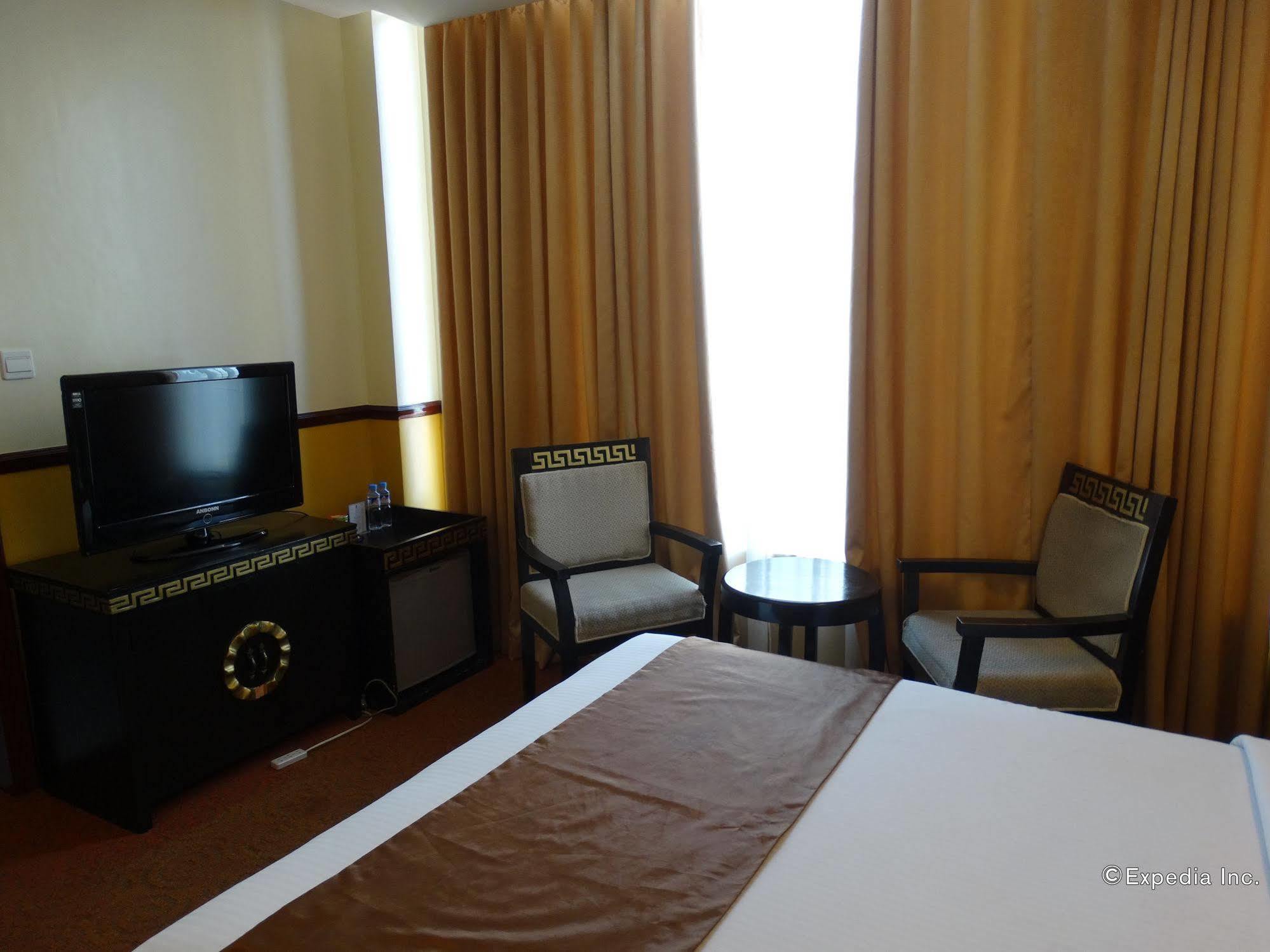 Manila Crown Palace Hotel מראה חיצוני תמונה